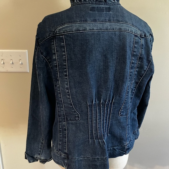Ladies SZ XL Sweet Ruffled Denim Jacket - Picture 5 of 9